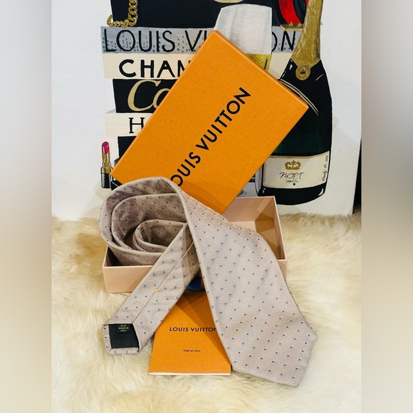 💎Louis Vuitton Silk Ties w/Box - Picture 3 of 11